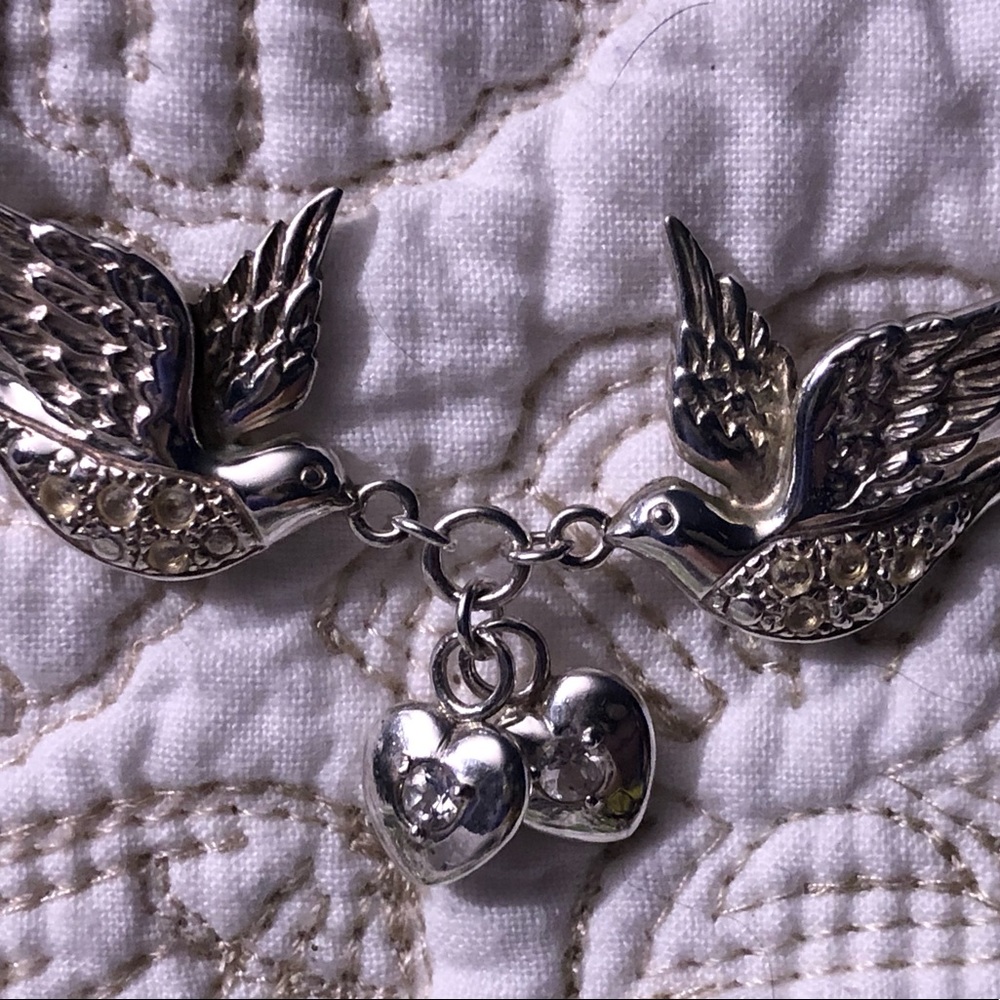 Lenox .925 silver/white topaz dove/hearts necklace - Picture 3 of 8